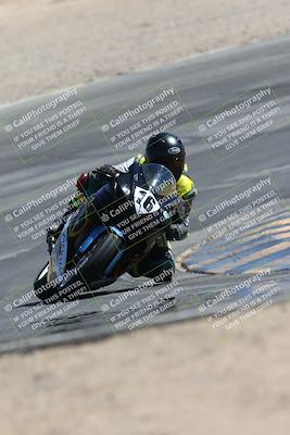media/Apr-20-2025-CVMA (Sun) [[39090e8767]]/Race 16-Formula Middleweight/